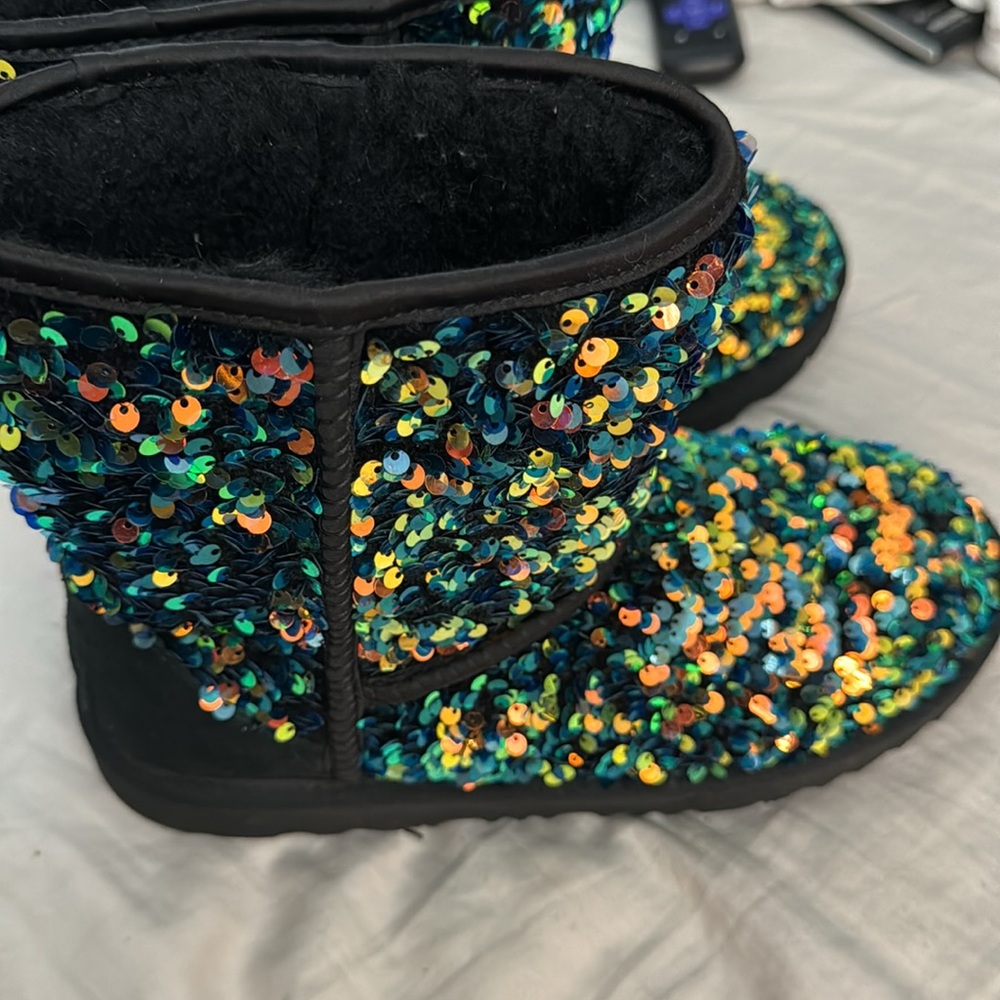 Ugg - Classic Mini Stellar Sequence Boots - image 4